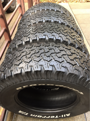 ยาง All BF goodrich 265 70 17 ปลายปี12 ดอกเต็ม ใช้ยาว ราคาไม่แพง