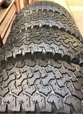 ยาง All BF goodrich 265 70 17 ปลายปี12 ดอกเต็ม ใช้ยาว ราคาไม่แพง