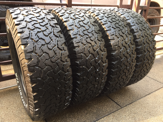 ยาง All BF goodrich 265 70 17 ปลายปี12 ดอกเต็ม ใช้ยาว ราคาไม่แพง