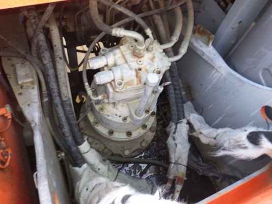 Hitachi ZX200-E นำเข้าจากญี่ปุ่น เครื่อง Direct (รถผลิตที่ญี่ปุ่น)