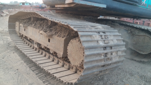 ขาย 2,350,000 KOBELCO sk 200-8 super X ทำงาน 5,371 ชม. ไฟฟ้าครบ เครื่องดี ปั้มแรงไม่มีรั่วซึม เอวแน่น ช่วงล่างสวยเหมือนใหม่ 090-772-3710 090-772-3708