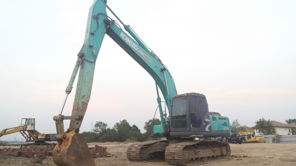ขาย 2,350,000 KOBELCO sk 200-8 super X ทำงาน 5,371 ชม. ไฟฟ้าครบ เครื่องดี ปั้มแรงไม่มีรั่วซึม เอวแน่น ช่วงล่างสวยเหมือนใหม่ 090-772-3710 090-772-3708