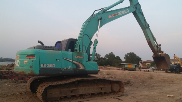 ขาย 2,350,000 KOBELCO sk 200-8 super X ทำงาน 5,371 ชม. ไฟฟ้าครบ เครื่องดี ปั้มแรงไม่มีรั่วซึม เอวแน่น ช่วงล่างสวยเหมือนใหม่ 090-772-3710 090-772-3708