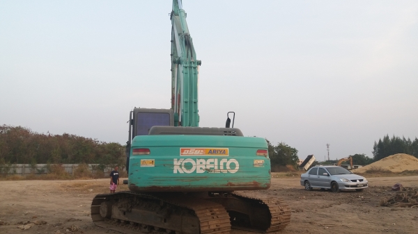 ขาย 2,350,000 KOBELCO sk 200-8 super X ทำงาน 5,371 ชม. ไฟฟ้าครบ เครื่องดี ปั้มแรงไม่มีรั่วซึม เอวแน่น ช่วงล่างสวยเหมือนใหม่ 090-772-3710 090-772-3708