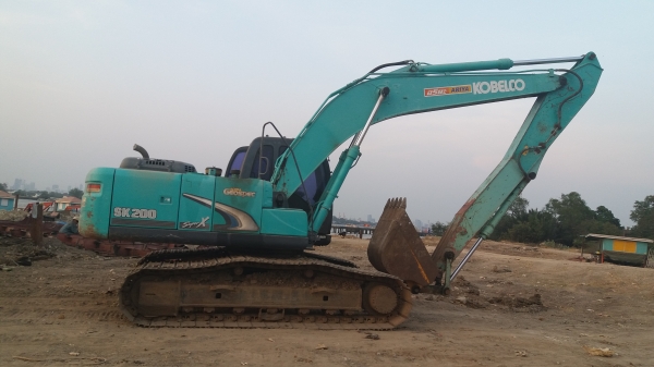 ขาย 2,350,000 KOBELCO sk 200-8 super X ทำงาน 5,371 ชม. ไฟฟ้าครบ เครื่องดี ปั้มแรงไม่มีรั่วซึม เอวแน่น ช่วงล่างสวยเหมือนใหม่ 090-772-3710 090-772-3708
