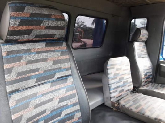 ขายรถแทลเลอร์  สิบล้อ 2 เพลา  จดทะเบียน ปี 47  HINO  FM  3H  เครื่อง  195  สภาพสวย  พร้อมใช้  พร้อมเล่ม  โทร  089-3818694  ดวงนภา
