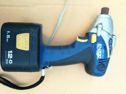 1200 บ. ส่งฟรี083-2000058 LINE ID: line832923 IMPACT DRIVER ชุดบล๊อกกระแทกด้วยระบบค้อนแรงบิด 120N-mใช้แบตเตอร์ยี่ห้อ EARTH MAN รุ่น ID-1200 หมุนที่ 0-3000รอบต่อนาที ชุดทดขนาดใหญ่ แบตขนาด 12V.มีแบต1ก้อน(เสื่อม) (ใช้เสียบไฟ 100V.) 1200 บ. ส่งฟรี083-2000058 LINE ID: line832923 IMPACT DRIVER ชุดบล๊อกกระแทกด้วยระบบค้อนแรงบิด 120N-mใช้แบตเตอร์ยี่ห้อ EARTH MAN รุ่น ID-1200 หมุนที่ 0-3000รอบต่อนาที ชุดทดขนาดใหญ่ แบตขนาด 12V.มีแบต1ก้อน(เสื่อม) (ใช้เสียบไฟ 100V.)