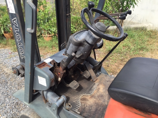 ขายรถโฟล์คลิฟท์มือสอง Forklift TOYOTA รุ่น 6FGL14