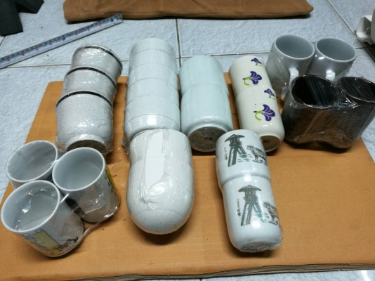 ทั้งหมด 400 บ. ส่งฟรี 083-2000058 LINE ID :line832923 9ชุด 23ชิ้น  ชุดแก้วเซรามิกจัดรวมสวยๆ