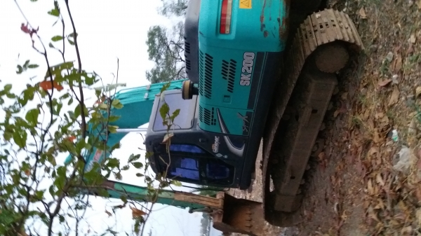ขาย 2,350,000 KOBELCO sk 200-8 super X ทำงาน 4,001 ชม. ไฟฟ้าครบ เครื่องดี ปั้มแรงไม่มีรั่วซึม เอวแน่น ช่วงล่างสวยเหมือนใหม่ 090-772-3710 090-772-3708