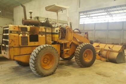 ขาย 495,000 บาท KOMATSU 515 สภาพสวยพร้อมใช้งาน ต่อแขนเรียบร้อย ยางสวยทั้ง 4 เส้น  เอกสารอินวอยท์  รถอยู่ จ.อุดรธานี โทร&amp;ไอดีไลน์ 0610710295