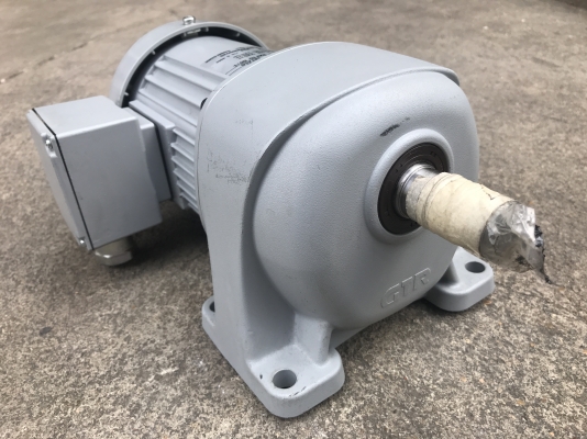 ขายมอเตอร์เกียร์ GTR 1/4HP. 380V made in Japan อัตราทด 1:60 ของใหม่ไม่เคยใช้งาน สวยมากๆครับ ขายมอเตอร์เกียร์ GTR 1/4HP. 380V made in Japan อัตราทด 1:60 ของใหม่ไม่เคยใช้งาน สวยมากๆครับ