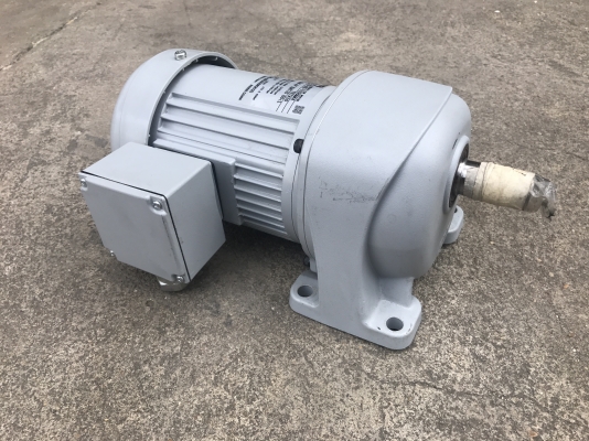 ขายมอเตอร์เกียร์ GTR 1/4HP. 380V made in Japan อัตราทด 1:60 ของใหม่ไม่เคยใช้งาน สวยมากๆครับ