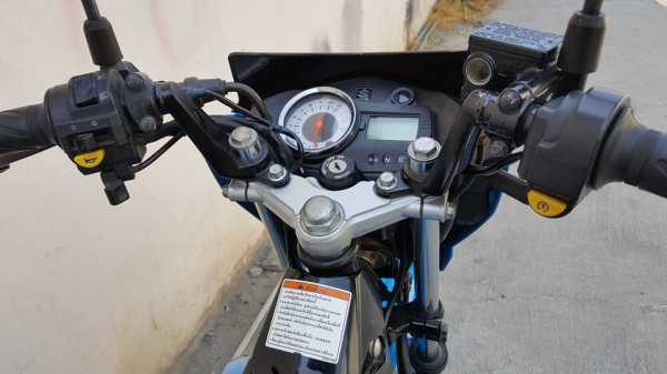 ขออนุญาตขาย Suzuki Raider New 150 สตาร์ทมือ สภาพเหมือนรถใหม่ป้ายแดง โอนฟรี ขออนุญาตขาย Suzuki Raider New 150 สตาร์ทมือ สภาพเหมือนรถใหม่ป้ายแดง โอนฟรี