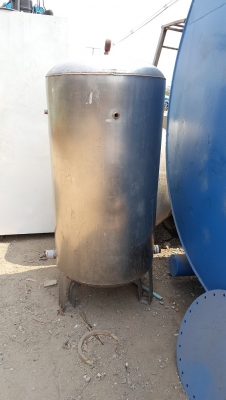 ขายถังสแตนเลส 500 ลิตรเป็นงานที่ใช้กับเครื่องกรองน้ำ ขายถังสแตนเลส 500 ลิตรเป็นงานที่ใช้กับเครื่องกรองน้ำ