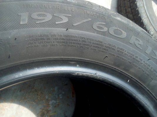 195/60R15 MICHELIN PLIMACY มี 3 เส้น ปี13 tel.063-286-3551,081-427-3941 195/60R15 MICHELIN PLIMACY มี 3 เส้น ปี13 tel.063-286-3551,081-427-3941