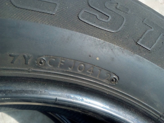 265/65R17 BRIDGESTONE DUELER H/T 684II สวย ดอกยางดี ทนทาน มี 2 เส้น tel.063-286-3551,081-427-3941 265/65R17 BRIDGESTONE DUELER H/T 684II สวย ดอกยางดี ทนทาน มี 2 เส้น tel.063-286-3551,081-427-3941