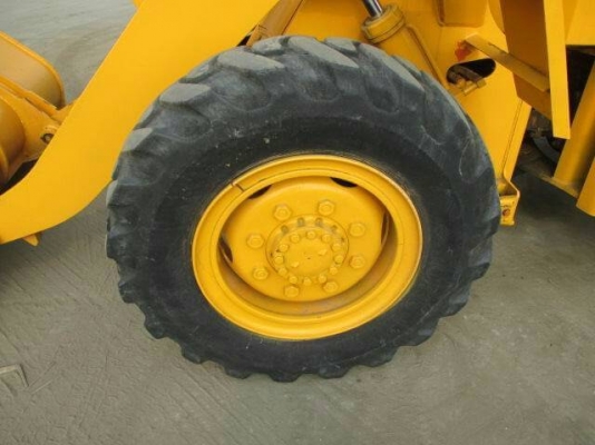 ขายด่วนรถยกตักเอวอ่อนมิสซูHL707 ตักยก2.5ตันยกสูง3เมตรรถขับเคลื่อน4ล้อรถนอกเพื่งนำเข้ามายังไม่เคยใช้งานในเมืองไทยเลย