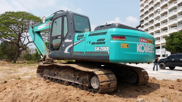 ขาย 1,595,000 KOBELCO sk 200-8 YN 12 super ไฟฟ้าครบ เครื่องดี ปั้มแรง โซ่หนา เอกสารใบแจ้งจำหน่าย รถสวยพร้อมใช้(รถอยู่ ชลบุรี) 090-772-3710 090-772-3708