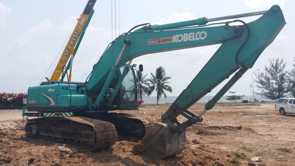 ขาย 1,595,000 KOBELCO sk 200-8 YN 12 super ไฟฟ้าครบ เครื่องดี ปั้มแรง โซ่หนา เอกสารใบแจ้งจำหน่าย รถสวยพร้อมใช้(รถอยู่ ชลบุรี) 090-772-3710 090-772-3708