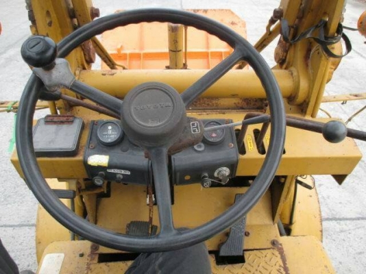 ขายด่วนรถตักยกดีเซลTOYOTA4FD15ตักยก1.5ตันยกสูง3.5เมตรยางหน้าคู้รถนอกเพื่งนำเข้ามายังไม่เคยใช้งานในเมืองไทยเลย