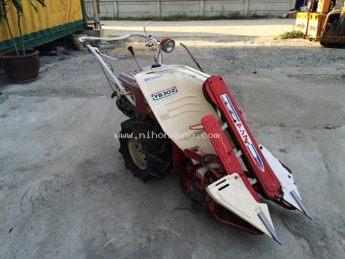 ราคาพิเศษ!! รถเกี่ยวข้าวเดินตามYANMAR YB302 ราคา : 12,000 บาท รหัสสินค้า : 80904407 www.nihonmono.com