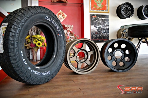 โปรโมชั่นล้อ OFFROAD ขอบ16 + ยาง HANKOOK 245/70R16 ชุดละ 21,800 โปรโมชั่นล้อ OFFROAD ขอบ16 + ยาง HANKOOK 245/70R16 ชุดละ 21,800