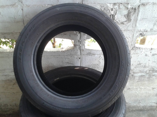 ยาง Falken 235/60R17 ปี14 ชุดนี้ ราคา 3000 บาท