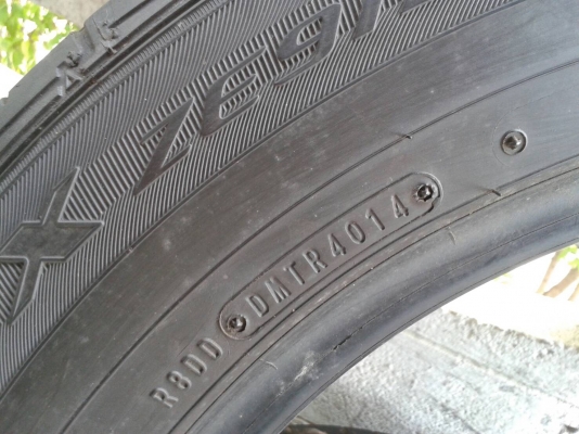 ยาง Falken 235/60R17 ปี14 ชุดนี้ ราคา 3000 บาท