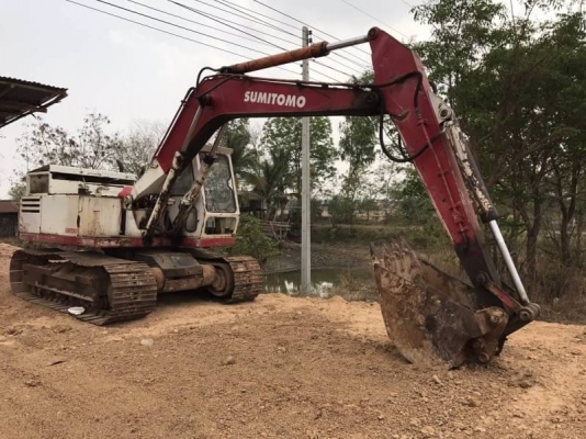 SUMITOMO 2600Fj  285,000 บาท เครื่องดี ปั้มดี โช่หนา เอวแน่น (มีไลน์หัวเจาะ) เอกสารชื้อขาย  รถอยู่ จ.ร้อยเอ็ด โทร098-1862844 อ๊อฟ 101 ไอดีไลน์ ja5657