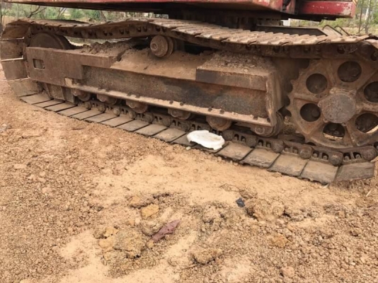 SUMITOMO 2600Fj  285,000 บาท เครื่องดี ปั้มดี โช่หนา เอวแน่น (มีไลน์หัวเจาะ) เอกสารชื้อขาย  รถอยู่ จ.ร้อยเอ็ด โทร098-1862844 อ๊อฟ 101 ไอดีไลน์ ja5657