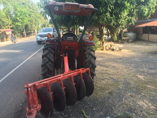 ขาย kubota L3008 อุปกรณ์ใบดันหน้าพร้อมผานหลัง รถสวยๆเดิมๆ