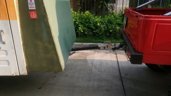 ขายพ่วงครับ เหมาะสำหรับ บรรทุกอุปกรณ์ ช่าง ทำเป็นรถเซอร์วิส foodtruck รถนอน รถขายของ ขนาดตู้ ยาว 2.4เมตร กว้าง 1.42 สูง 1.3เมตร ราคา 35000บาท สนใจสอบถามได้ครับ