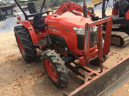 ขายรถไถคูโบต้า L4708 ทำงานพ้นสองร้อย ชม. อุปกรณ์3ชิ้น ใบดันหน้าผาน6 โรตารี่ สภาพดีพร้อมใช้งาน ขายรถไถคูโบต้า L4708 ทำงานพ้นสองร้อย ชม. อุปกรณ์3ชิ้น ใบดันหน้าผาน6 โรตารี่ สภาพดีพร้อมใช้งาน