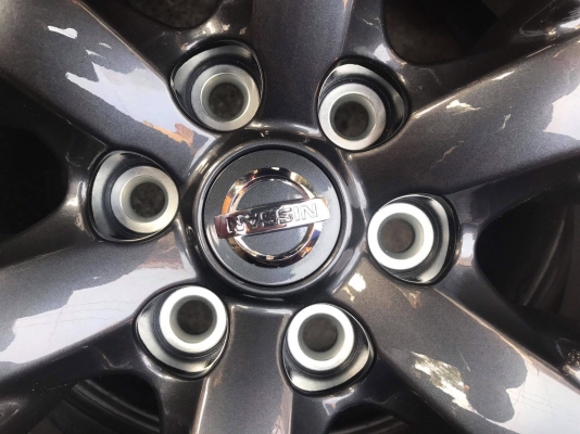 ล้อแม็กใหม่พร้อมยาง ขอบ18 Nissan Navara NP300 Sportech