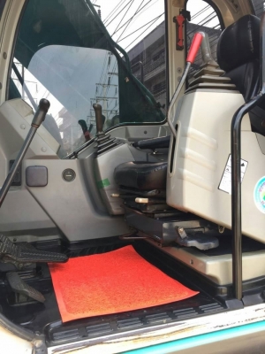 ขายรถแบคโฮ ( มี 2 คัน )KOBELCO SK200 MARK- 6 YN09 1 คัน + CAT 320D ทำงาน 6,XXX กว่าชั่วโมง 1 คัน