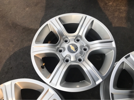 ขายล้อแม็ก ป้ายแดง Chevrolet ขอบ 16 ขายล้อแม็ก ป้ายแดง Chevrolet ขอบ 16