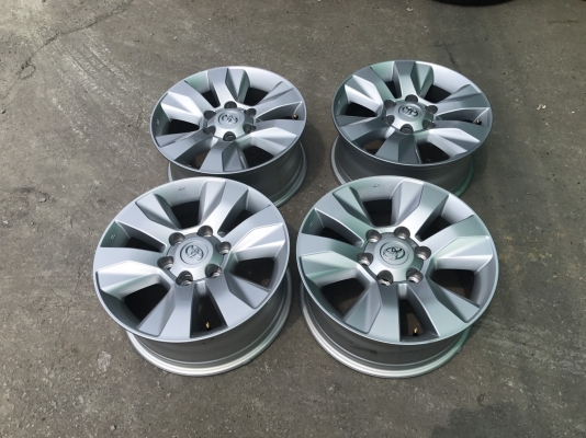 ล้อโตโยต้า รี โว่ ขอบ17 ป้ายแดง