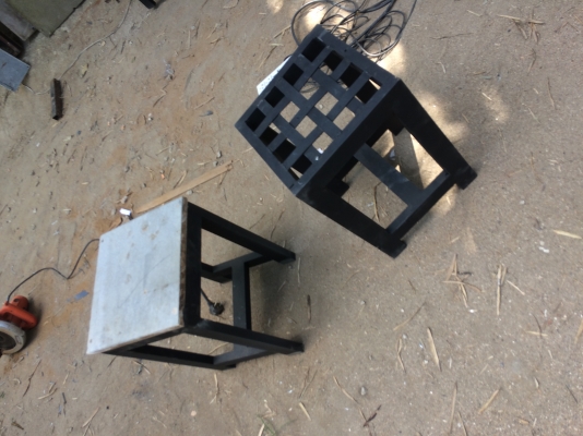 เก้่าอี้งานเหล็ก งามๆหลาย รูปแบบ เก้่าอี้งานเหล็ก งามๆหลาย รูปแบบ