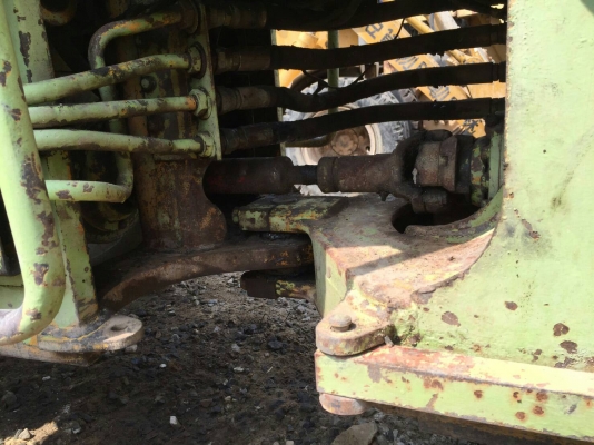 ขายรถตักล้อยาง CAT 910 ราคา 400000