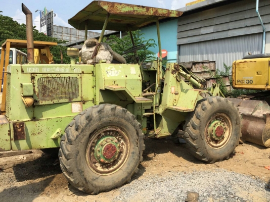 ขายรถตักล้อยาง CAT 910 ราคา 400000