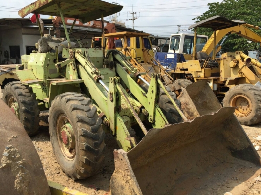 ขายรถตักล้อยาง CAT 910 ราคา 400000