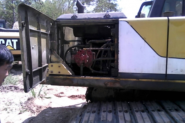 ขายKobelco sk200m3สภาพพร้อมใช้ ติดต่อคุณอ๊อฟพิจิตร086-737-9991 ขายKobelco sk200m3สภาพพร้อมใช้ ติดต่อคุณอ๊อฟพิจิตร086-737-9991