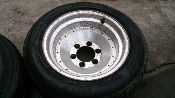 ขายล้อแม็กขอบ 15 หน้ากว้าง 8นิ้ว ไม่แพง