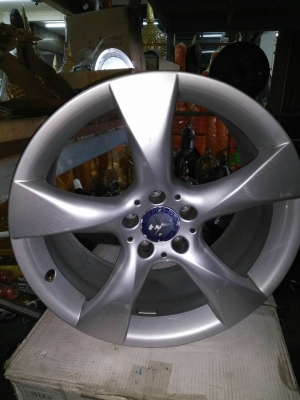 ต้องการขายแม็ค Benz cls250