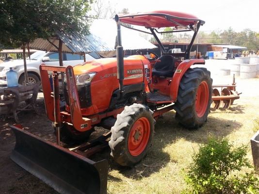 ขายรถไถ L4708 ปี54 อุปกรณ์ครบ ดันหน้า ผานหลัง โรตารี่ เอกสารพร้อมโอน ราคา350,000 สนใจโทร 090-8588220คุณนะ 093-3258446คุณบิว เว็บไซต์ส่วนตัว www.narong2truck.com www.truck.in.th/498 ID: narong498 ID: 0933258446 เพจ Facebook ณรงค์ ซื้อขายรถมือสอง กลุ่ม Face