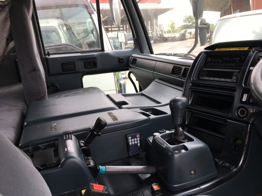 หัวเก๋ง NISSAN ปลาวาฬ หน้าV