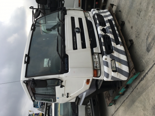 หัวเก๋ง NISSAN ปลาวาฬ หน้าV