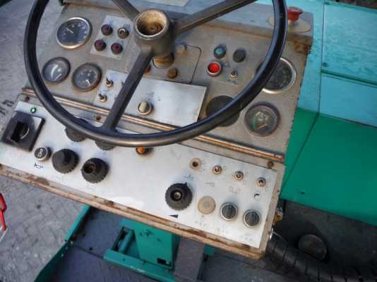 รถปูยาง Vogele S1804