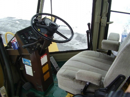 ขายรถตักล้อยาง WA100-1